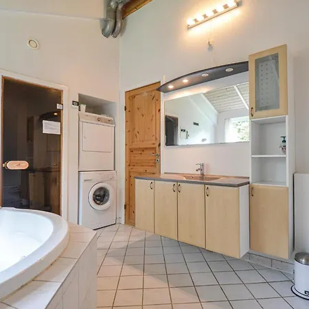 3 Bedroom Pet Friendly In Holiday home